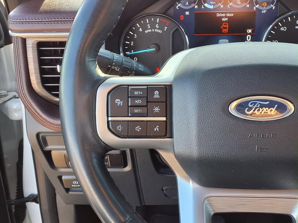 Used 2024 Ford Expedition Limited image 18