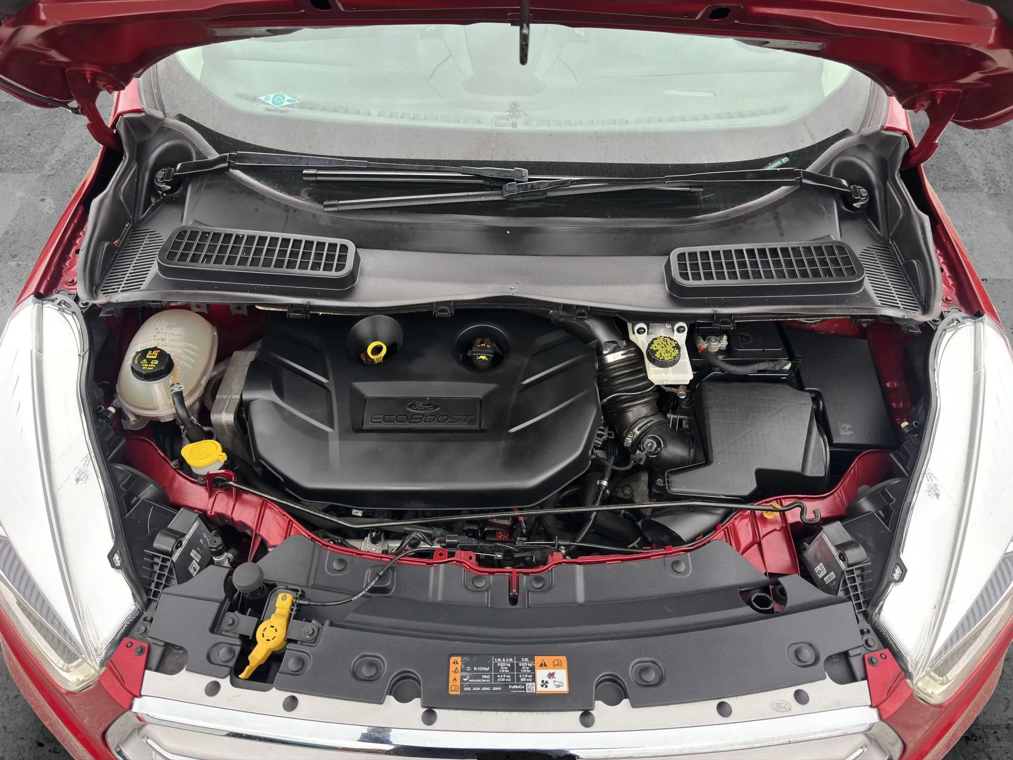 Used 2019 Ford Escape Titanium AWD/4WD image 9