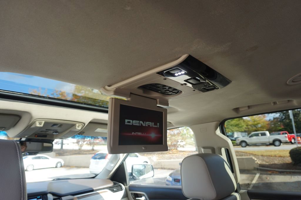 Used 2019 GMC Yukon XL Denali w/ Denali Ultimate Package RWD image 24