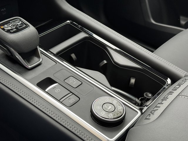 New 2026 Nissan Pathfinder Platinum AWD/4WD image 30