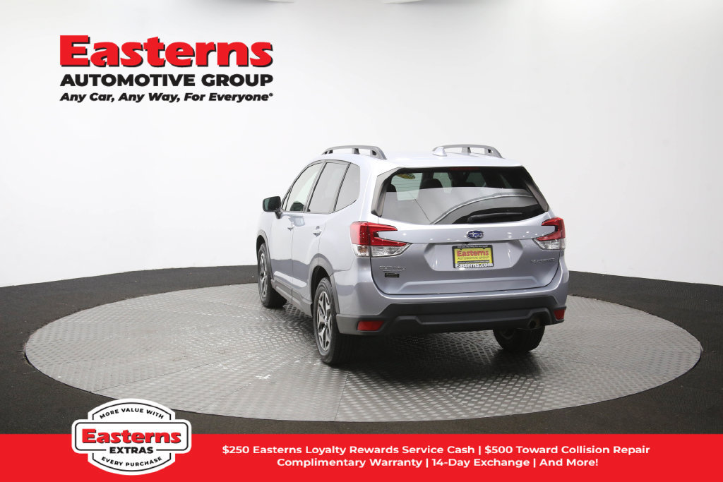 Used 2022 Subaru Forester Premium AWD/4WD image 70