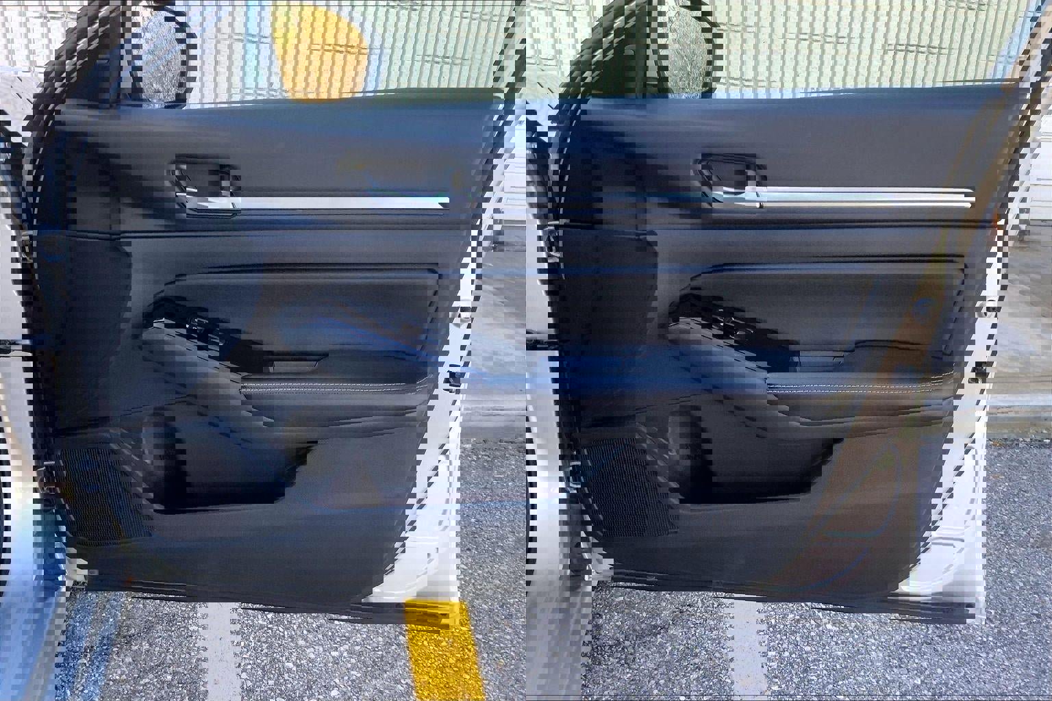 Used 2023 Nissan Altima 2.5 SV image 25