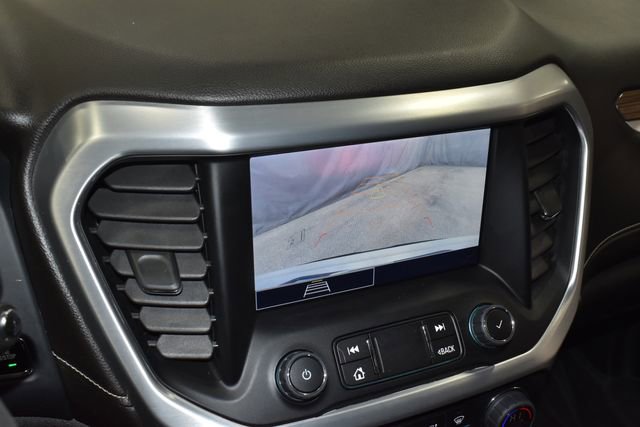 Used 2023 GMC Acadia SLE w/ Driver Convenience Package image 16