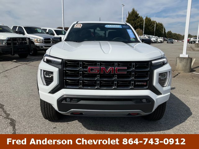 Used 2026 GMC Canyon AT4 image 2