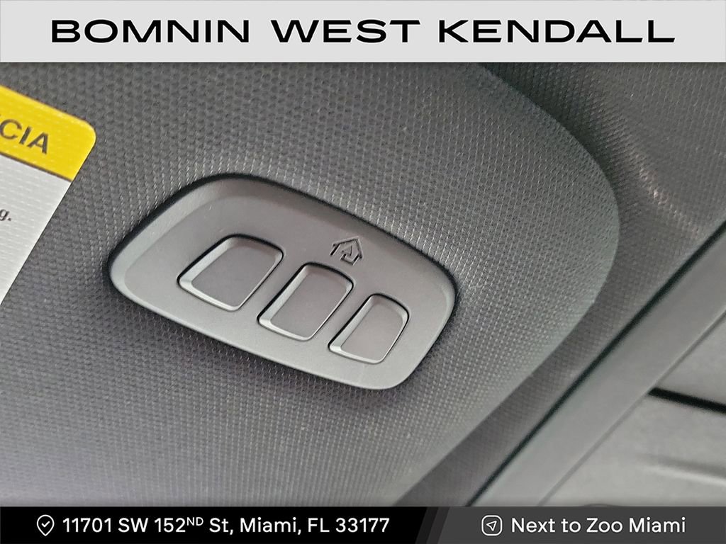 Used 2023 Lincoln Aviator Reserve image 24