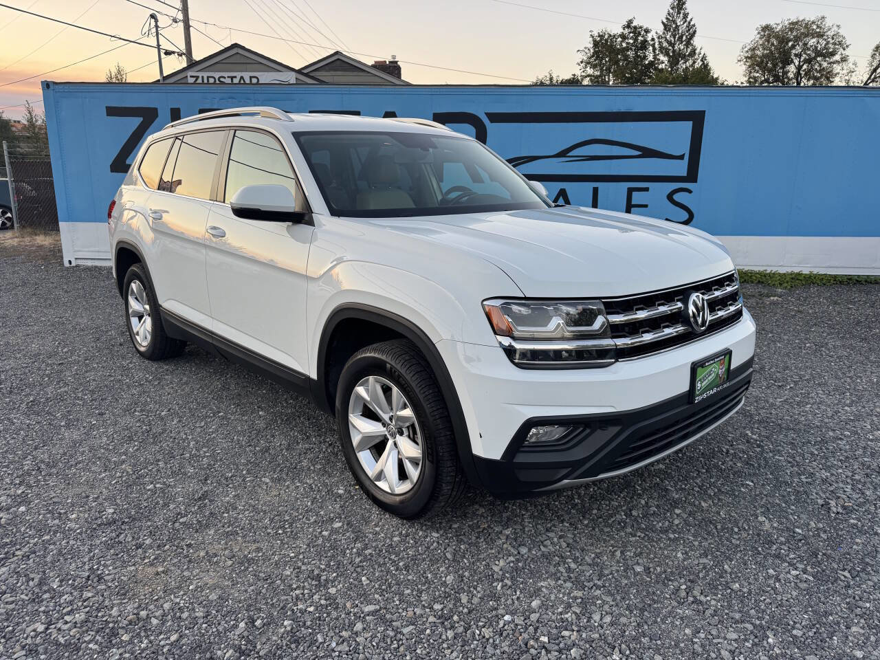 Used 2018 Volkswagen Atlas SE image 1