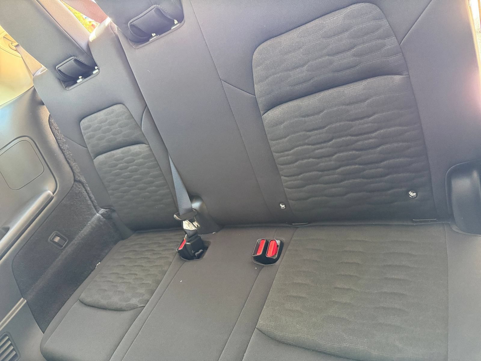 Used 2025 Nissan Pathfinder SV FWD image 30