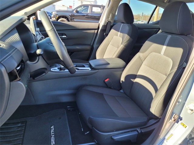 Certified 2025 Nissan Sentra SV w/ All-Weather Package image 5