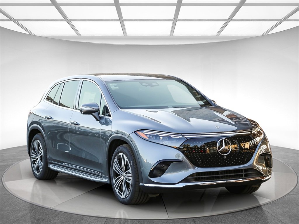 Used 2023 Mercedes-Benz EQS 450+ 4MATIC SUV image 5