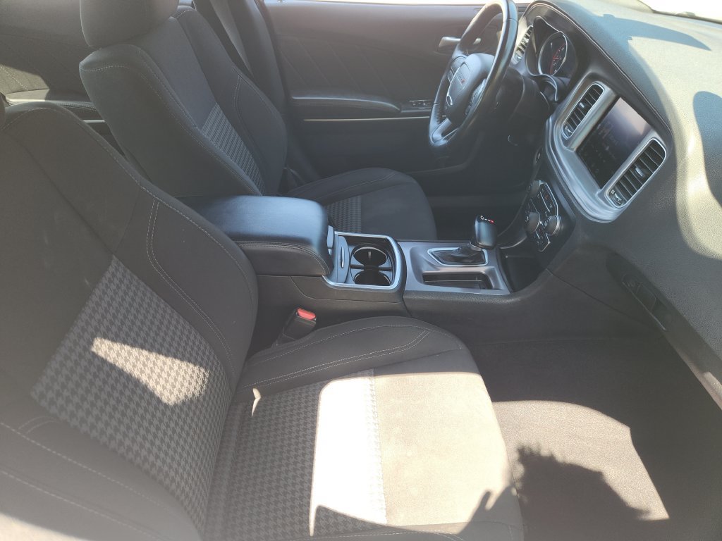 Used 2023 Dodge Charger SXT RWD image 11