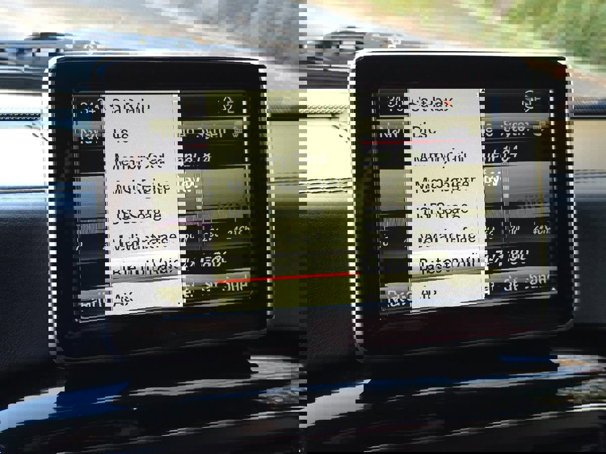 Used 2016 Mercedes-Benz G 63 AMG 4MATIC image 34