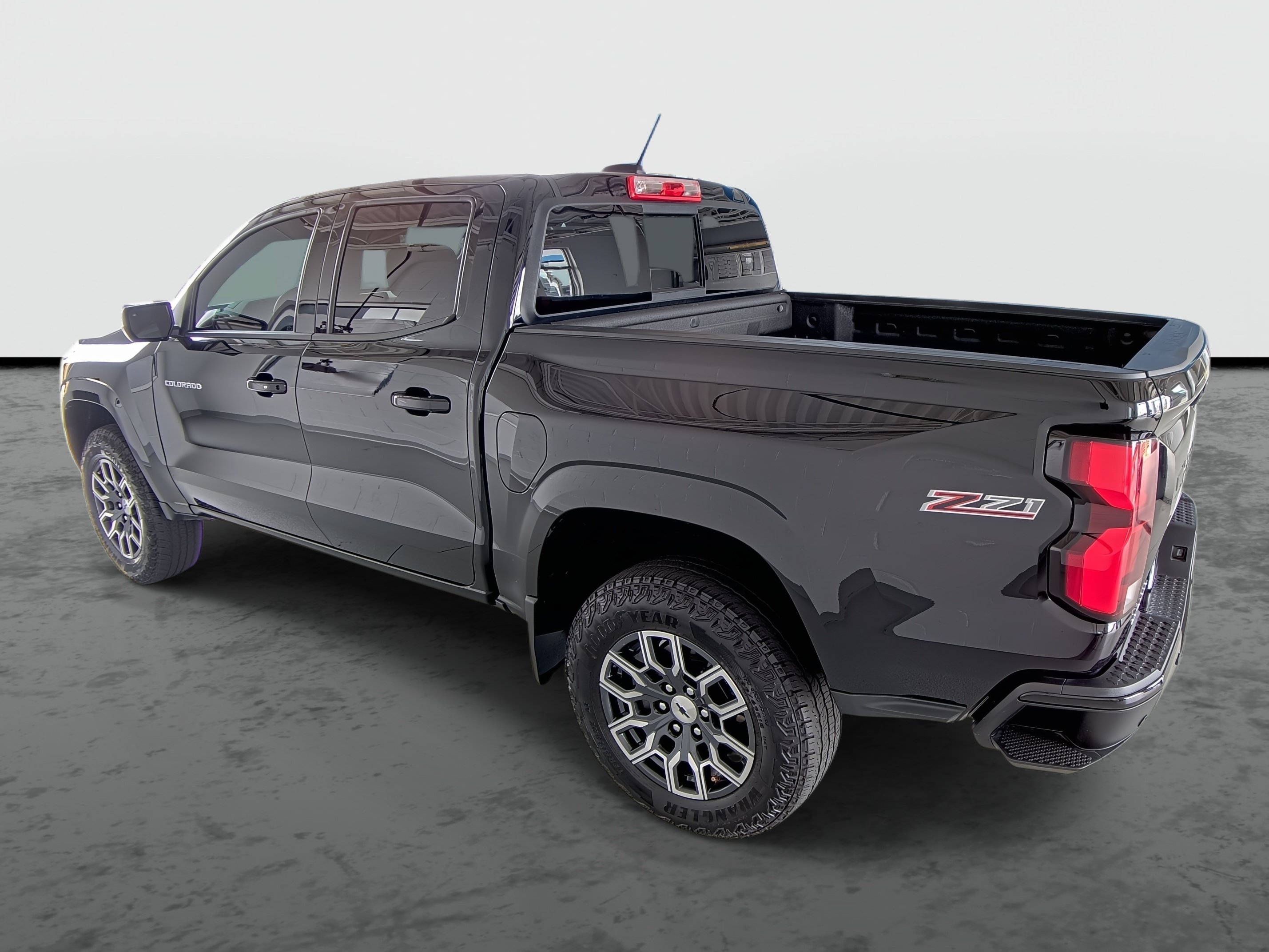 Used 2023 Chevrolet Colorado Z71 w/ Z71 Convenience Package 2 AWD/4WD image 11