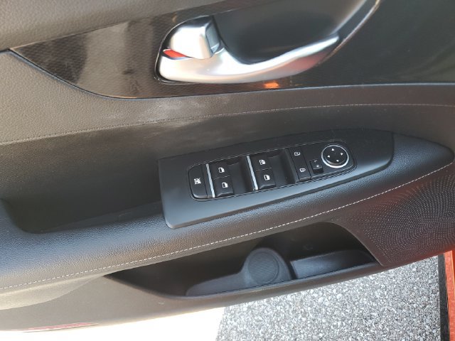 Used 2022 Kia Forte GT-Line w/ GT-Line Premium Package FWD image 20