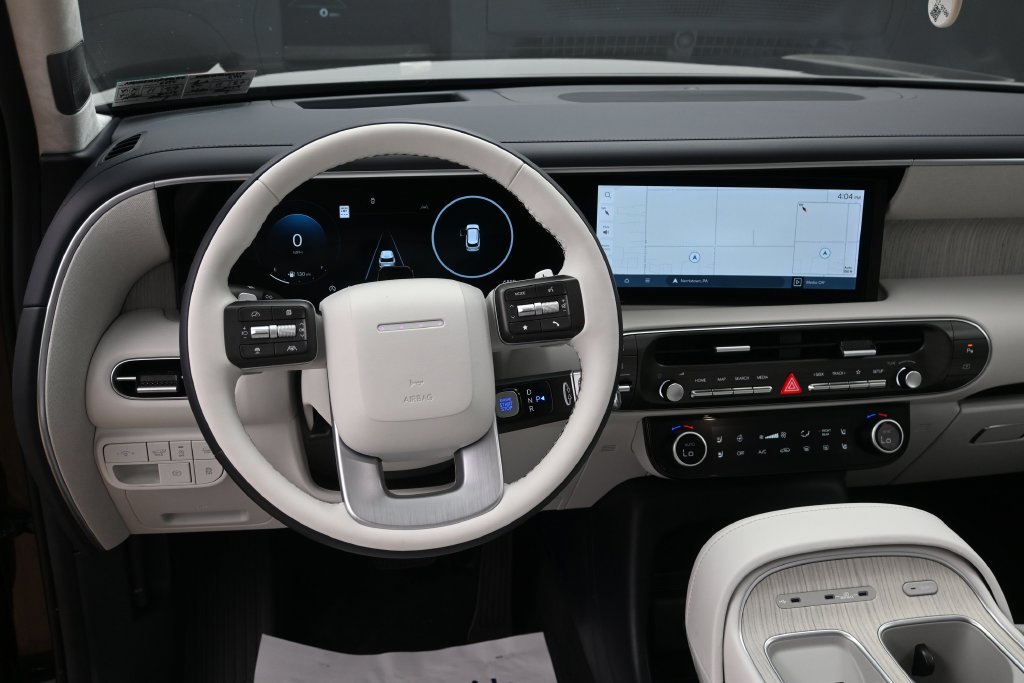 Used 2026 Hyundai Palisade Calligraphy FWD image 23