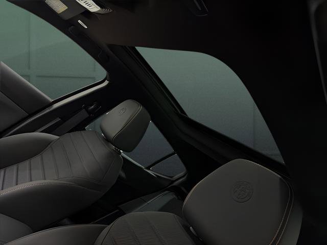 Used 2024 Alfa Romeo Tonale Ti image 26