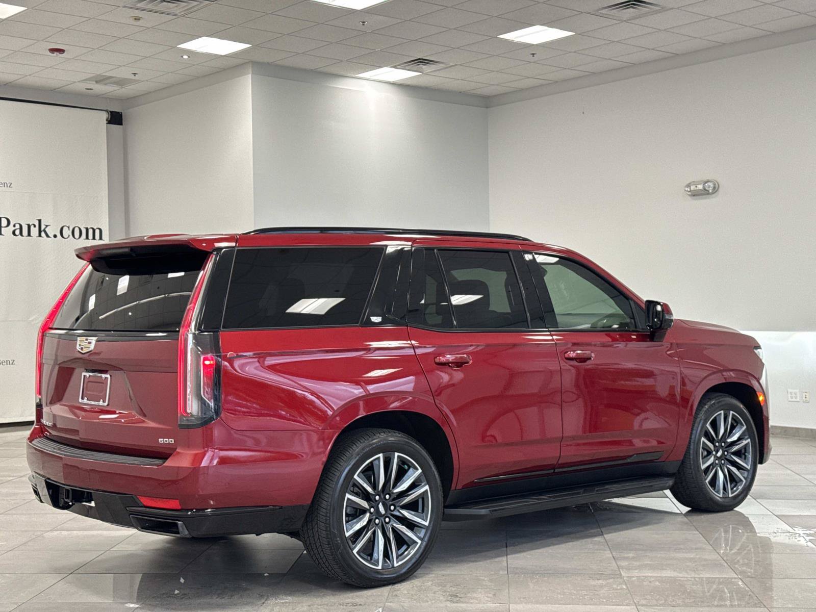 Used 2024 Cadillac Escalade Sport Platinum AWD/4WD image 25
