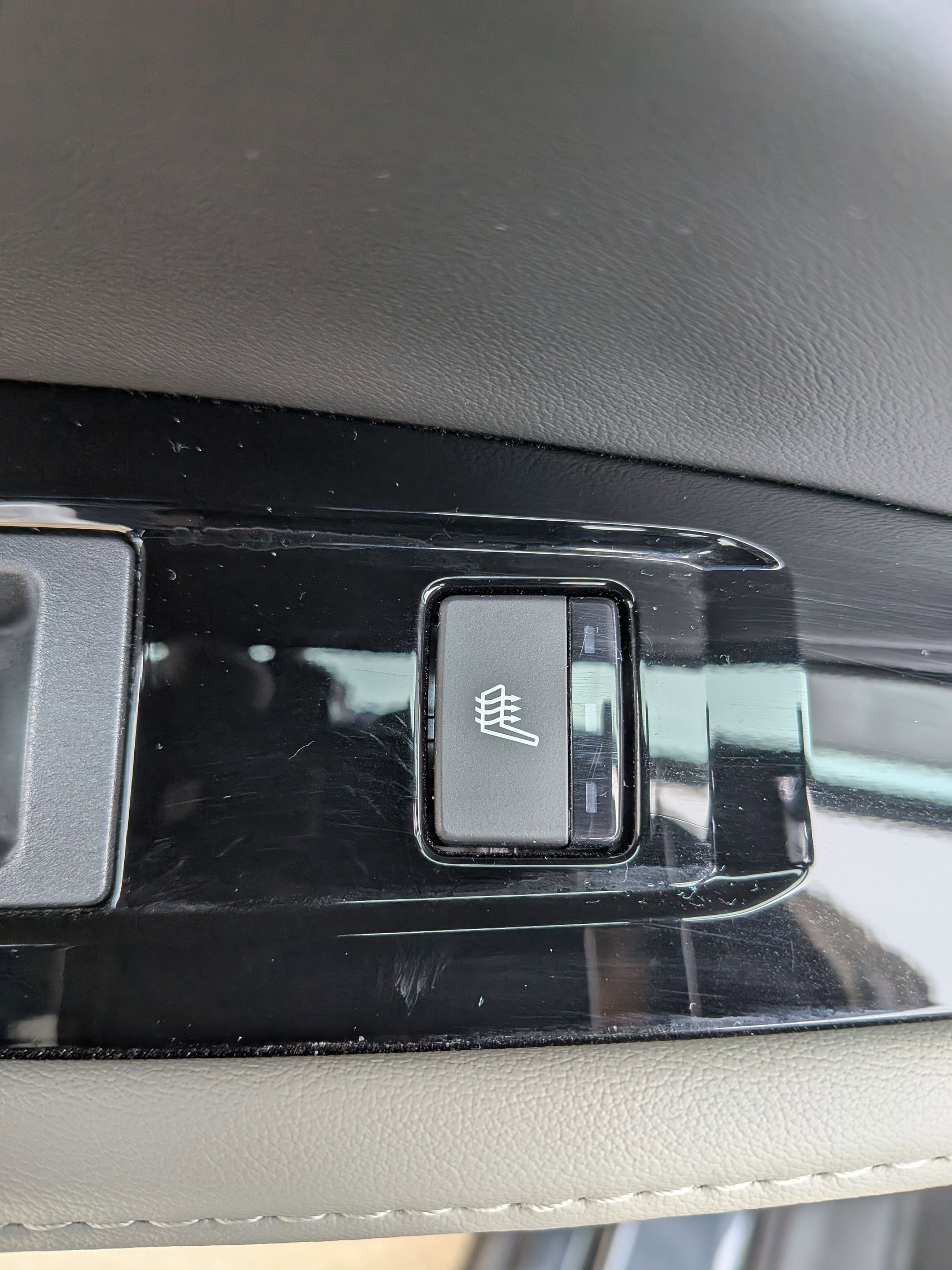 Certified 2024 Honda Accord Touring image 27