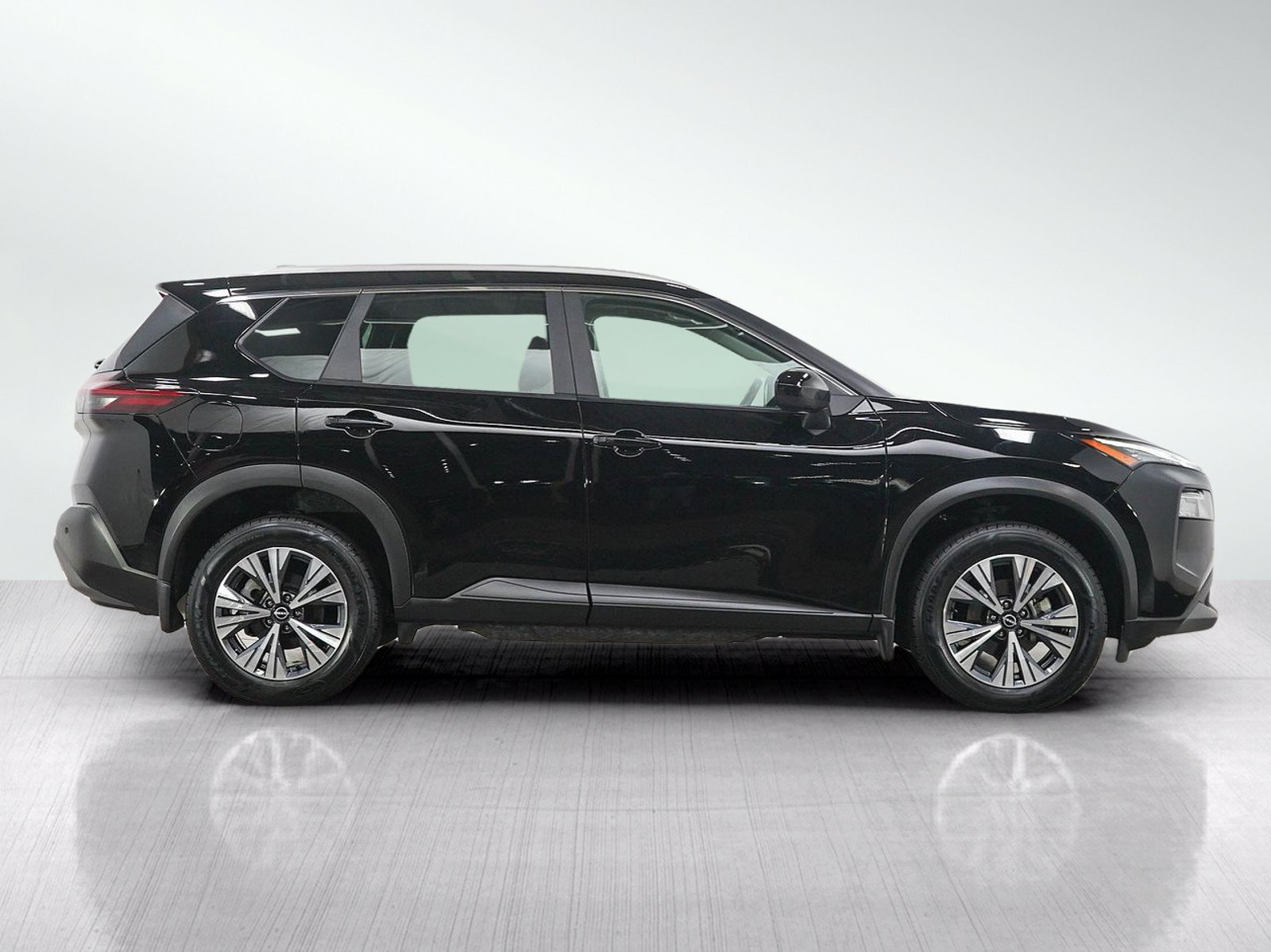 Used 2023 Nissan Rogue SV w/ SV Premium B Package AWD/4WD image 6
