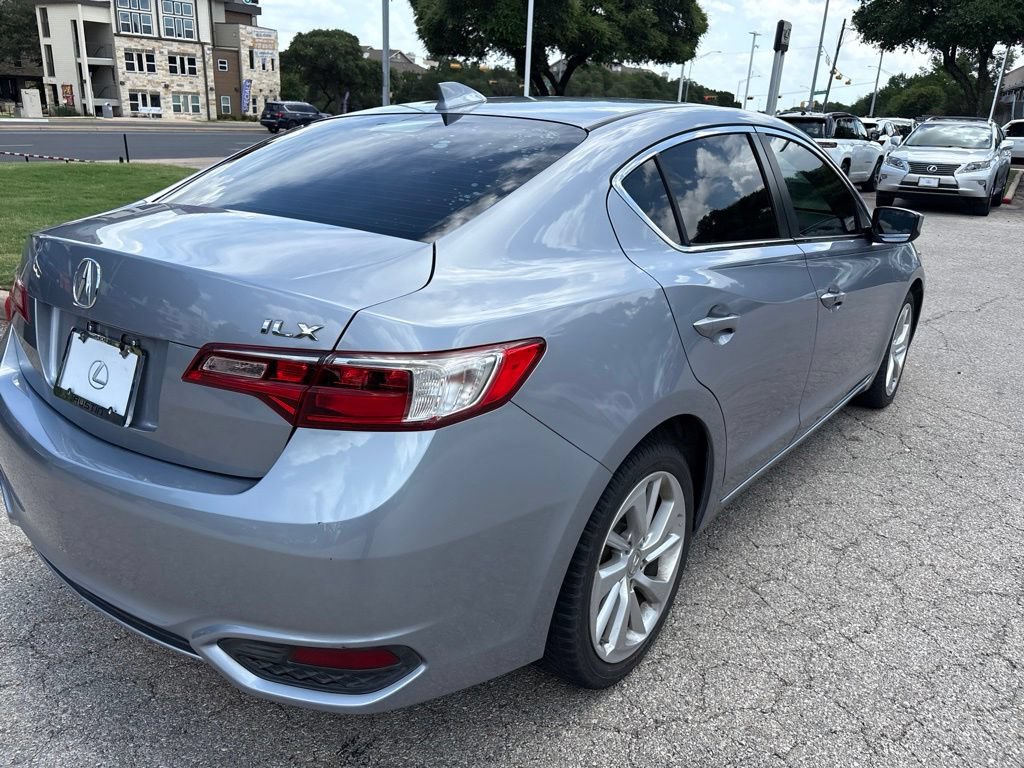 Used 2016 Acura ILX FWD image 5