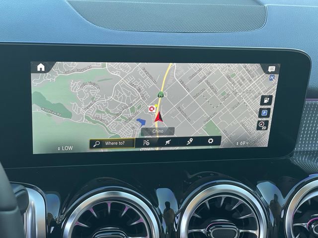 Used 2023 Mercedes-Benz EQB 300 300 image 15