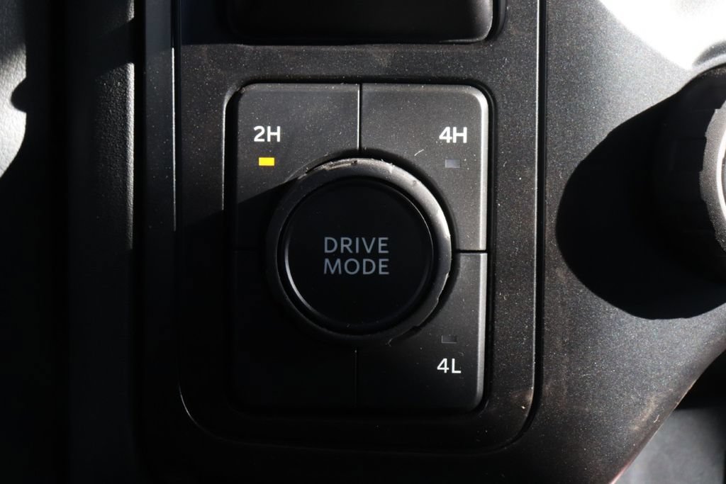 New 2026 Ford F550 4x4 Regular Cab Super Duty image 18