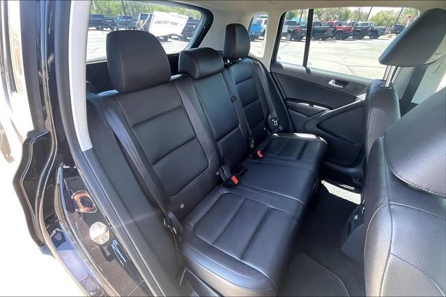 Used 2017 Volkswagen Tiguan S AWD/4WD image 28