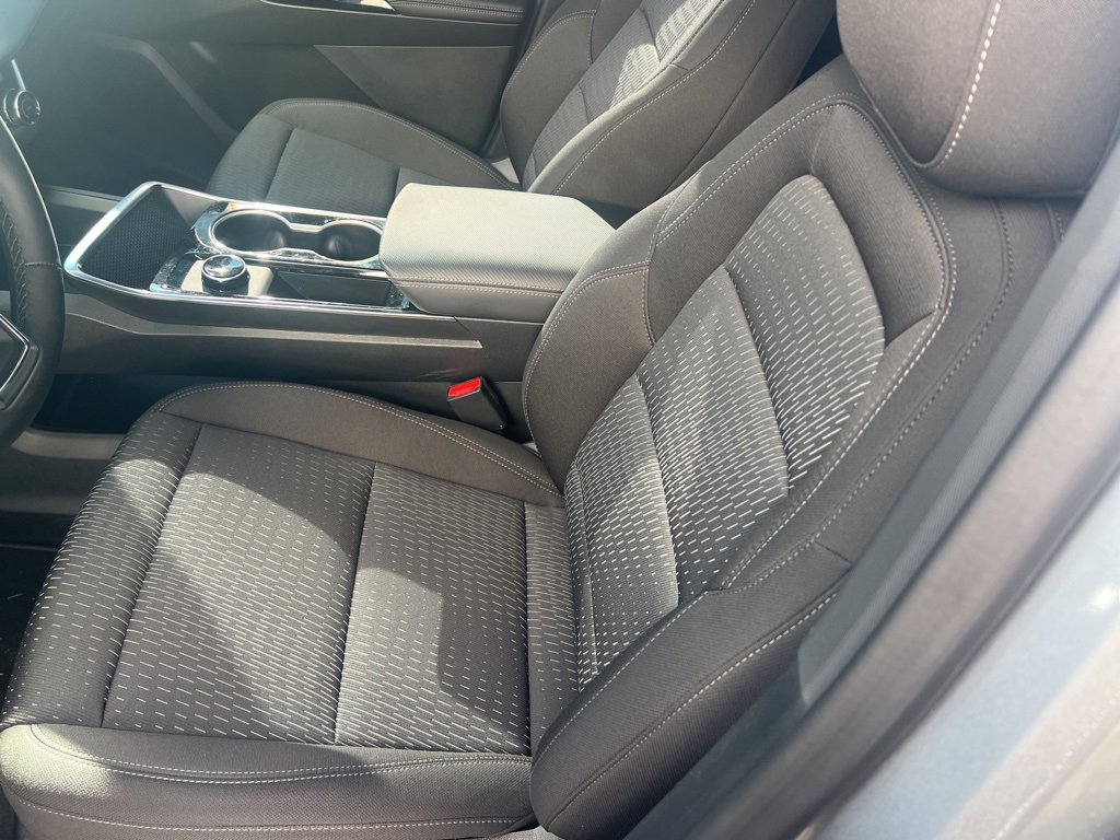 Used 2026 Chevrolet Equinox LT image 61