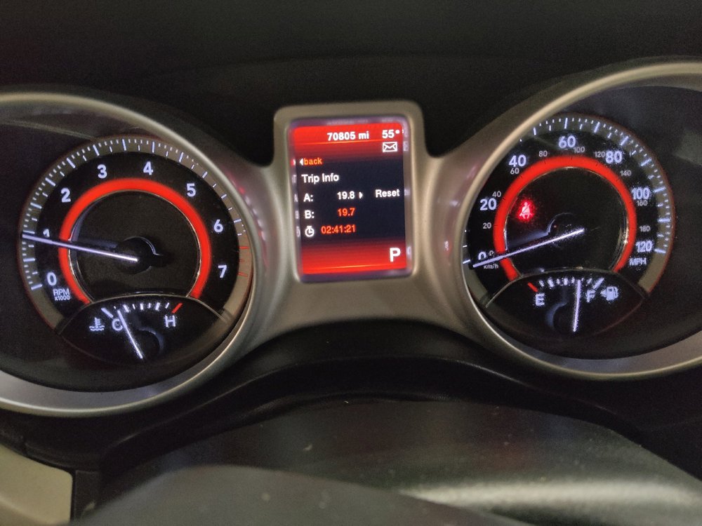 Used 2020 Dodge Journey SE w/ SE Popular Equipment Group image 23