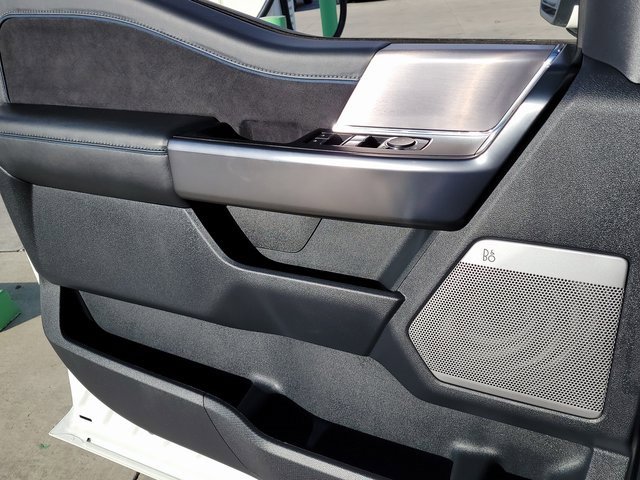 Used 2024 Ford F150 Platinum w/ FX4 Off-Road Package image 7