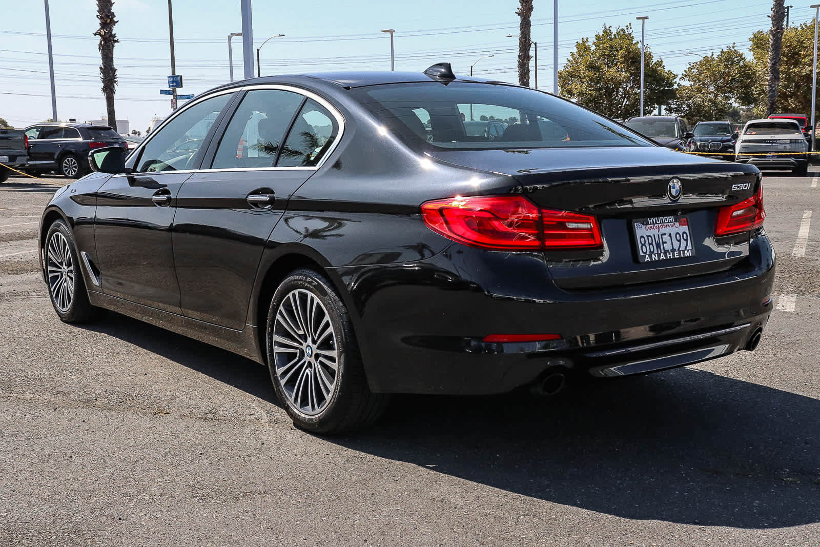 Used 2018 BMW 530i RWD image 9