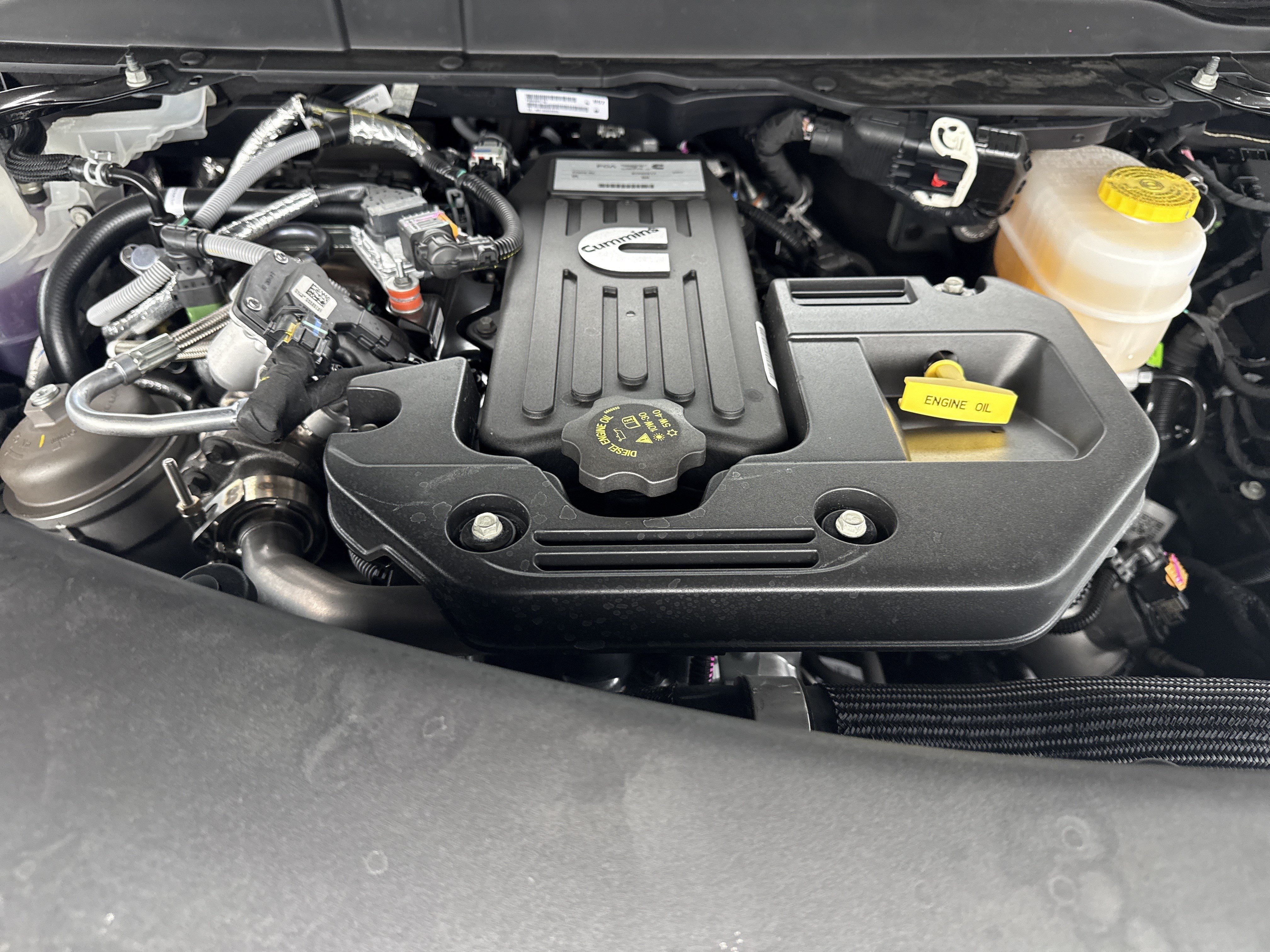New 2026 RAM 3500 Laramie AWD/4WD image 33