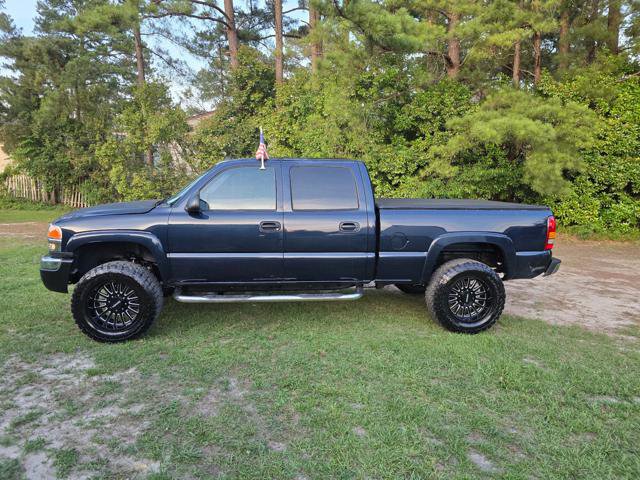 Used 2005 GMC Sierra 2500 SLT RWD image 7