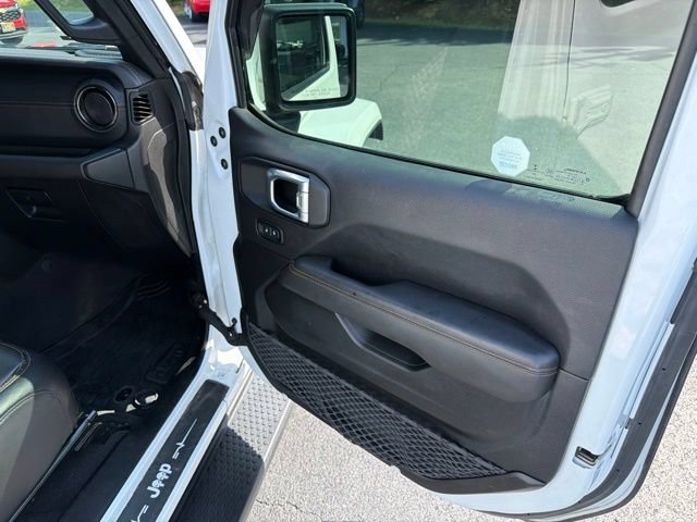 Used 2021 Jeep Wrangler Unlimited Sahara AWD/4WD image 36
