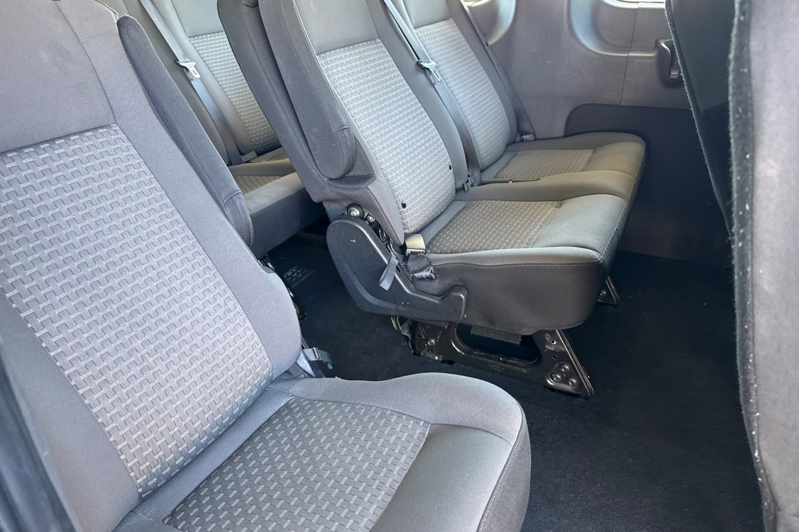 Used 2023 Ford Transit 350 XLT RWD image 20