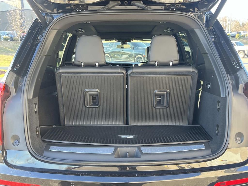 Certified 2024 Cadillac XT6 Premium Luxury w/ LPO, Floor Liner Package image 11