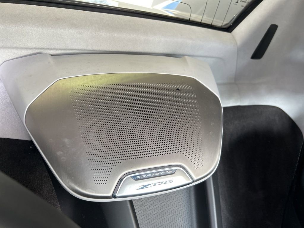 Used 2025 Chevrolet Corvette Z06 image 34