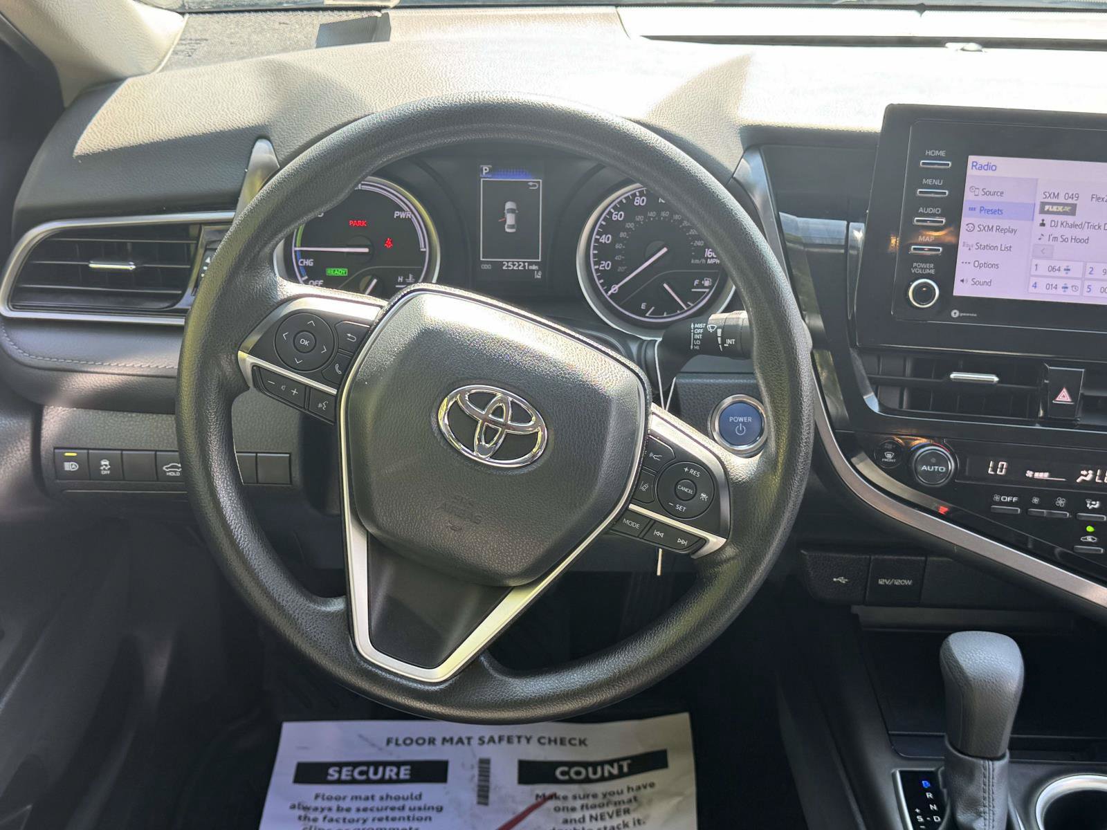 Used 2023 Toyota Camry LE FWD image 15