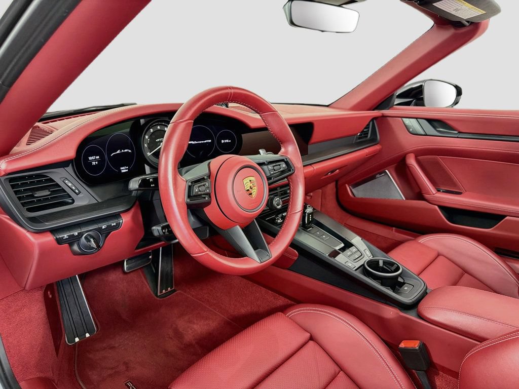 Certified 2023 Porsche 911 Cabriolet image 4