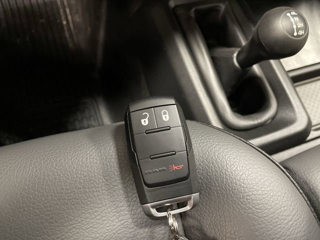 New 2024 RAM 3500 Tradesman image 34