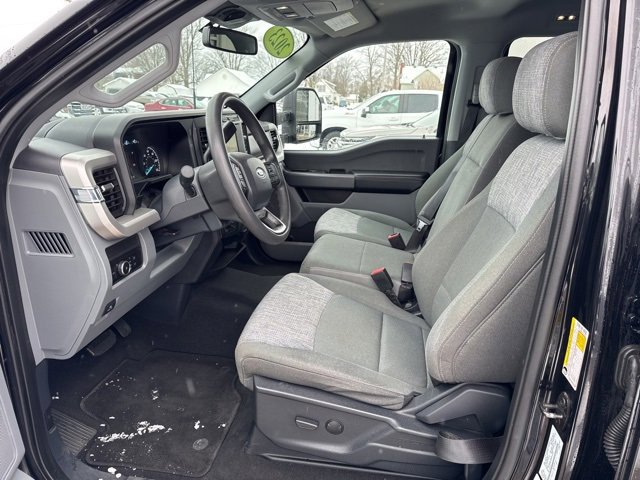 Used 2023 Ford F250 XLT image 8