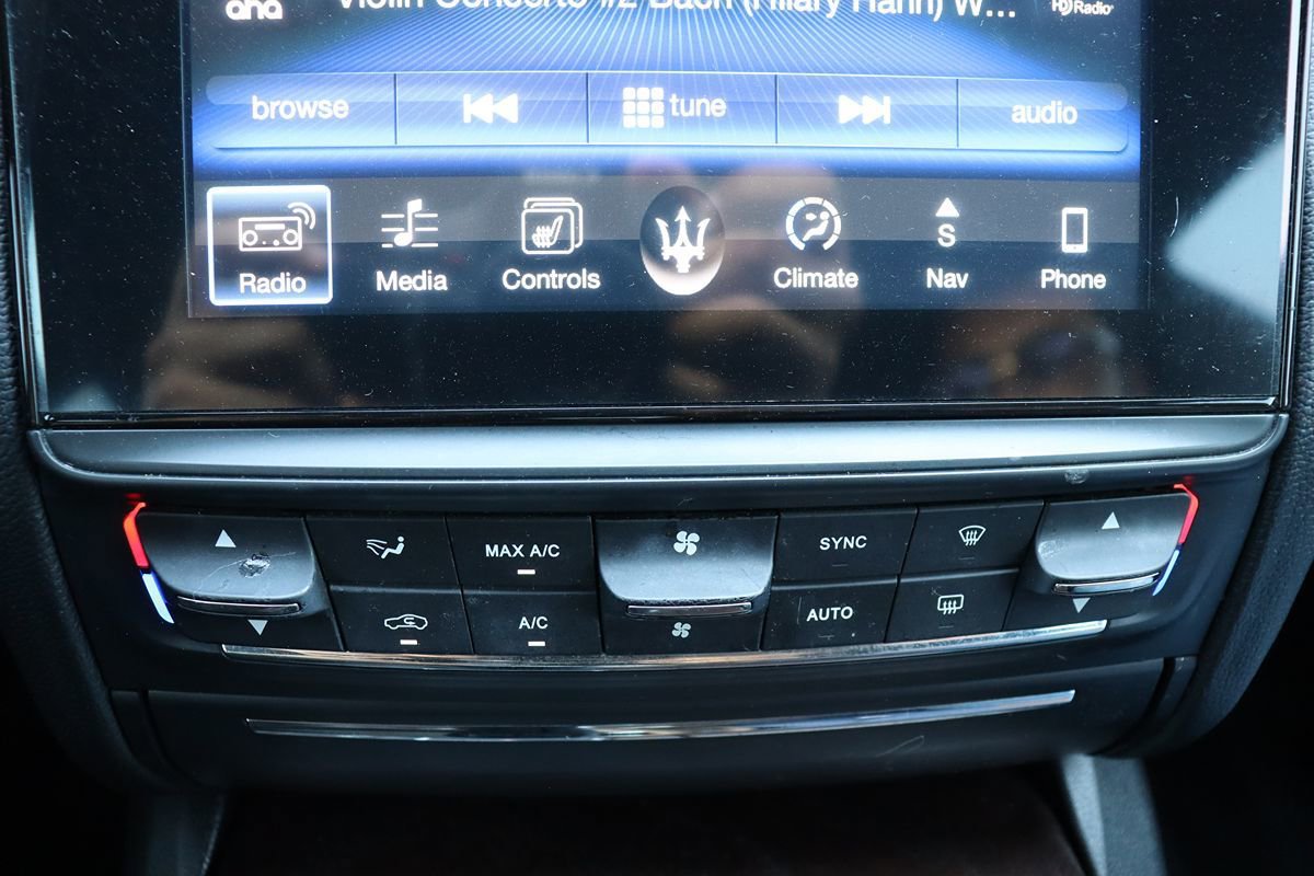 Used 2017 Maserati Quattroporte S image 31