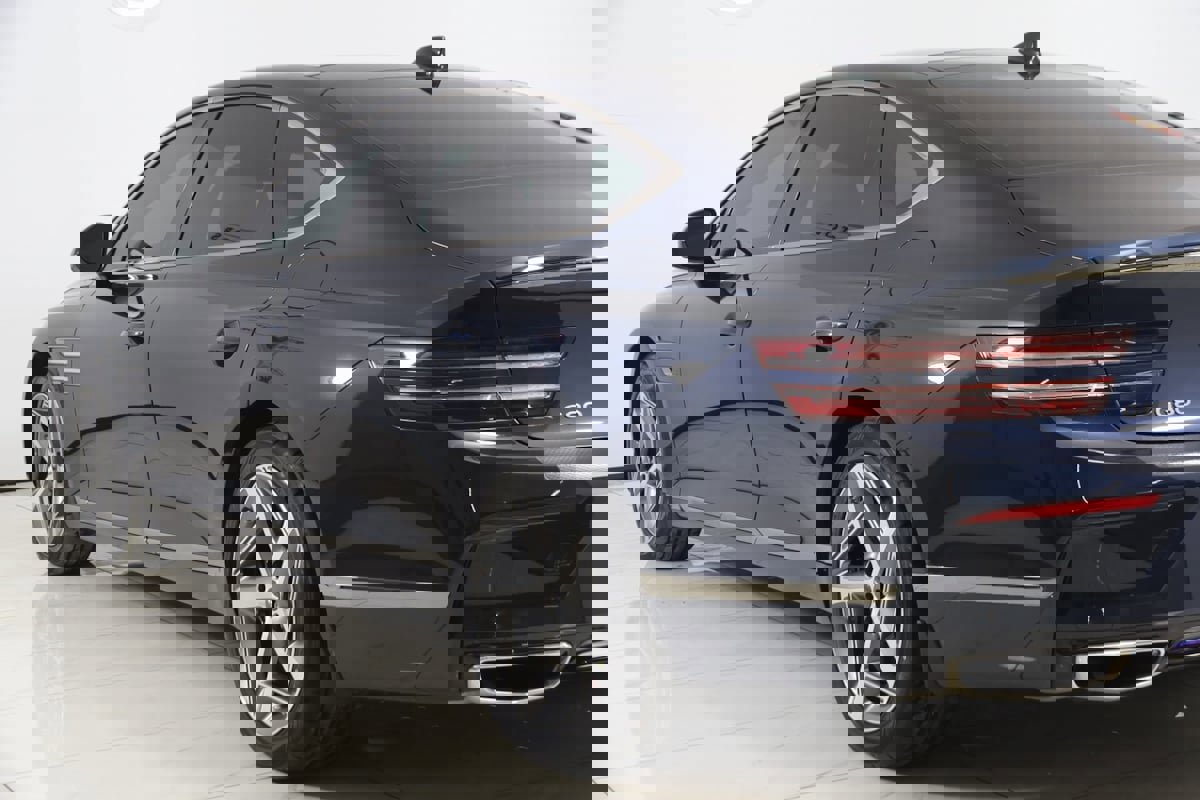 Used 2023 Genesis G80 3.5T Sport w/ Winter Weather Package image 28