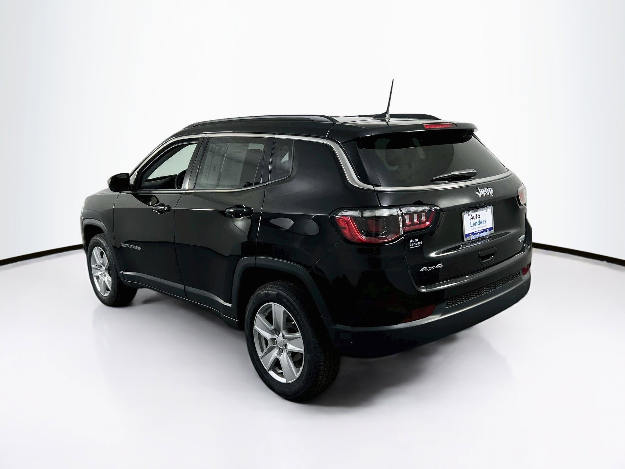 Used 2022 Jeep Compass Latitude AWD/4WD image 7