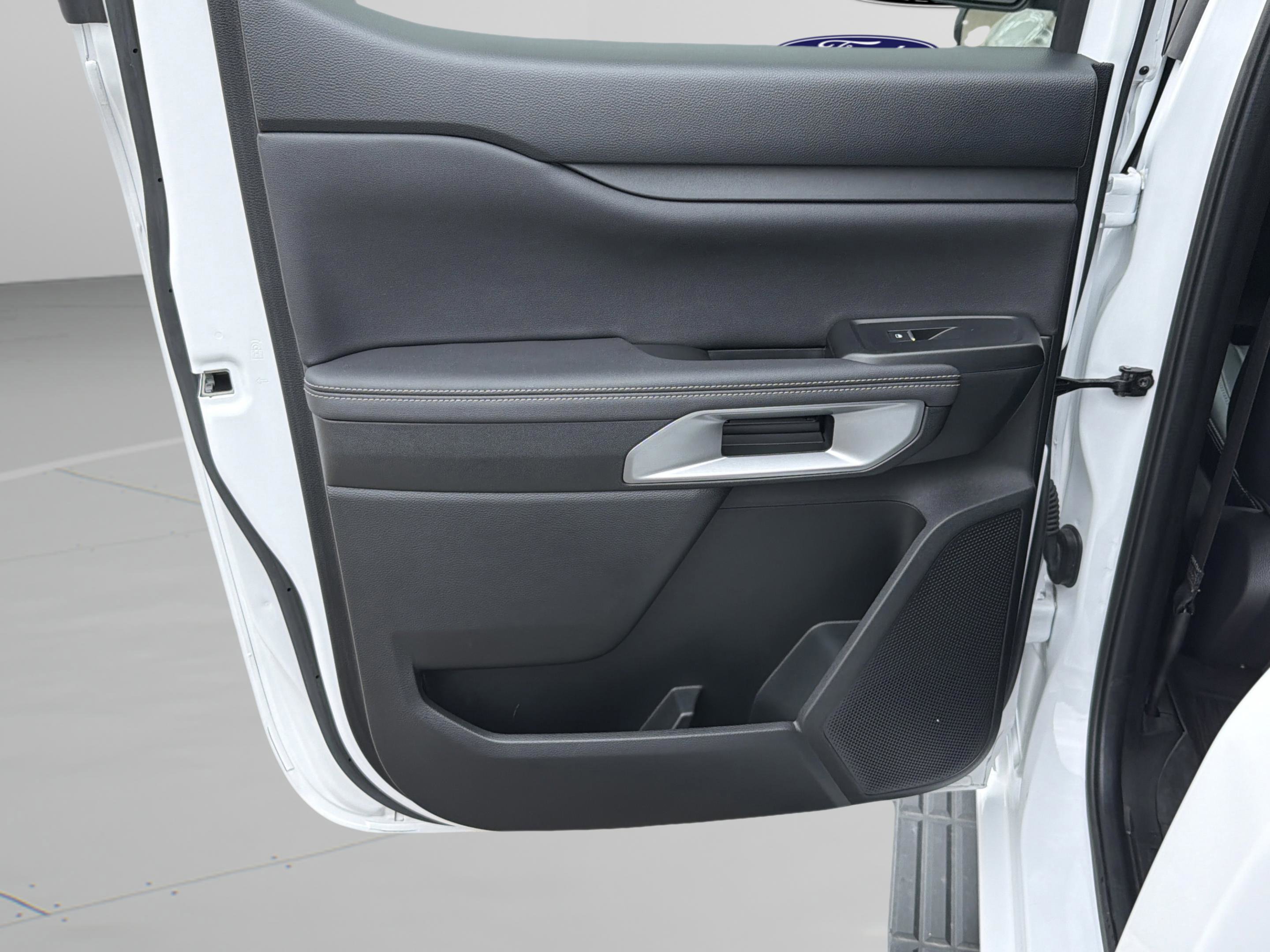 Used 2024 Ford Ranger Lariat w/ FX4 Off-Road Package image 22