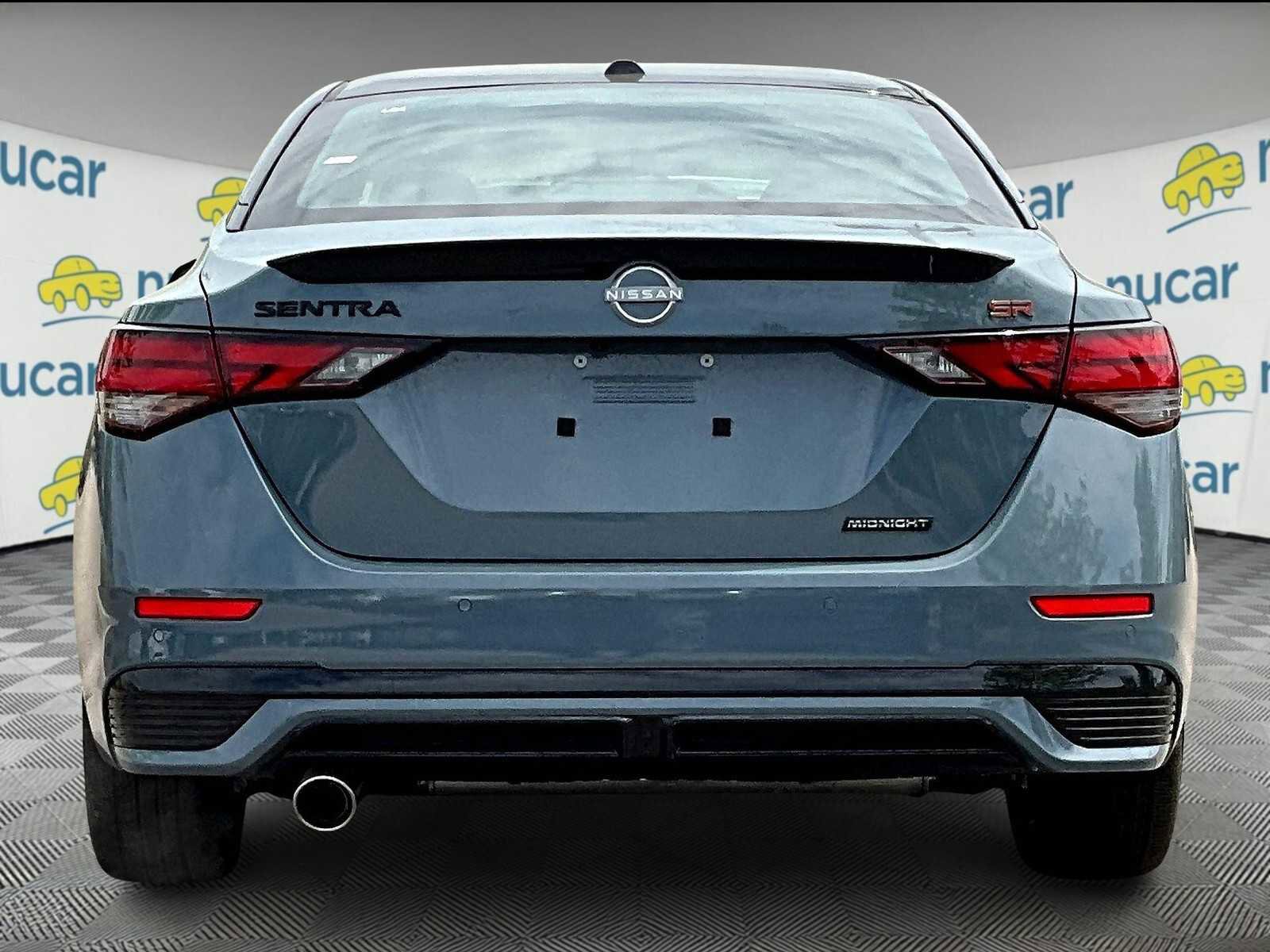 New 2025 Nissan Sentra SR w/ Midnight Edition image 6