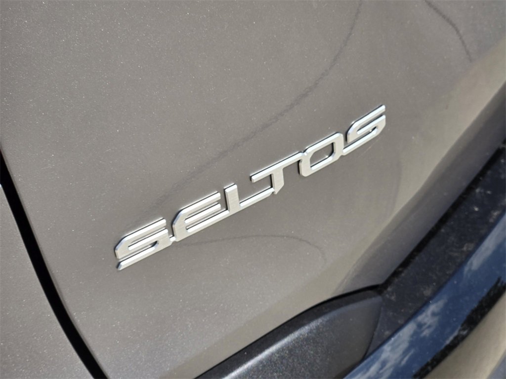 New 2026 Kia Seltos EX w/ EX Sunroof Package image 7