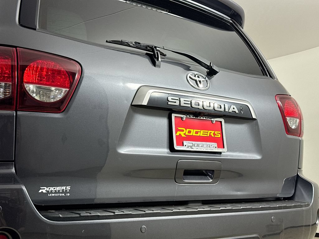 Used 2020 Toyota Sequoia Limited AWD/4WD image 27