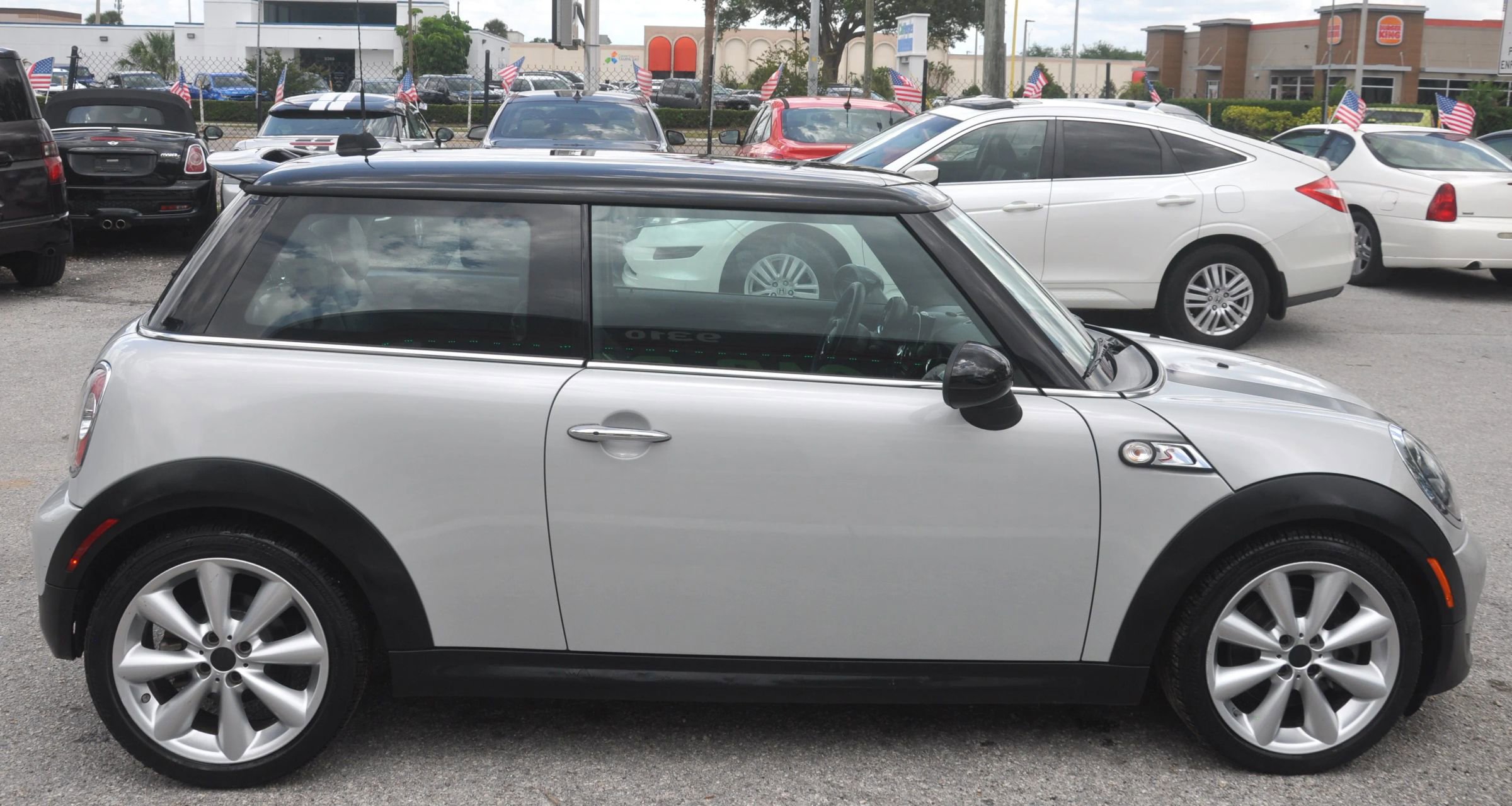 Used 2013 MINI Cooper S FWD image 13