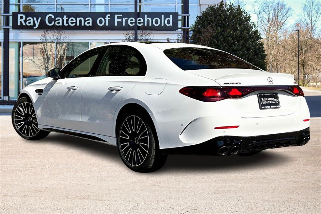 New 2026 Mercedes-Benz E 53 AMG e 4MATIC Sedan image 3