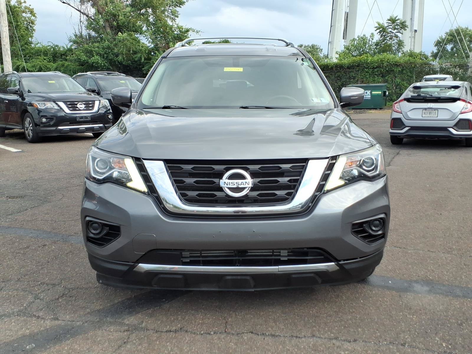Used 2019 Nissan Pathfinder S AWD/4WD image 9